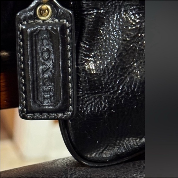 Coach Vintage Black Patent Leather Clutch with Hangtag! Amazing 🤩 - Picture 3 of 4